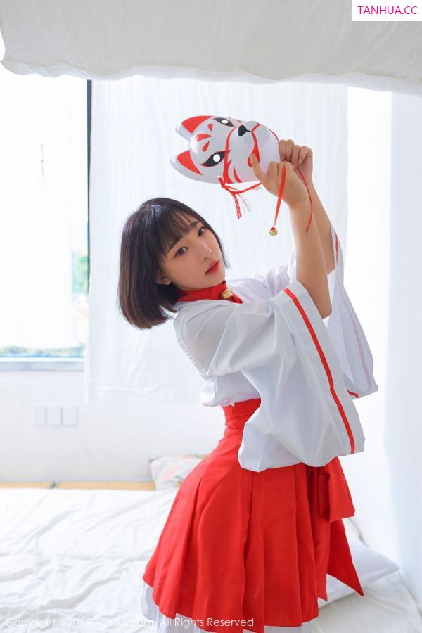 강인경 姜仁卿 [XIUREN]高清写真图 2019.09.29 模特_卿卿第31张图片